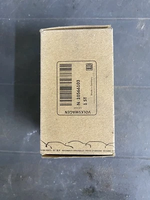 Low Beam Bulb - Volkswagen (N-105-661-02) Left, Right Xenon Gas Bulb w/hid w/ R - Image 1 of 4