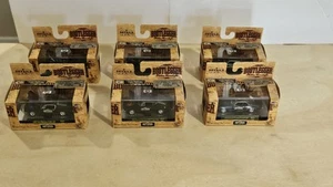 Juego de 6 coches modelo diecast M2 "Lunati Bootlegger Outlaw" 1:64 - Imagen 1 de 17