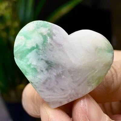 33g Pluma Fluorita Natural Cristal Forma Corazón Pulido a Mano Amor Espécimen Foto 1 de 4