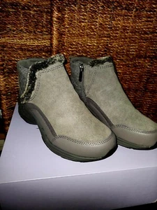 NIB Easy Spirit TALANI Dark Gray size 7M suede leather casual bootie round toe - Picture 1 of 9