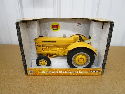 International IH 660 Industrial tractor ERTL 1/16 box yellow diecast farm toy Z - Image 1 of 4