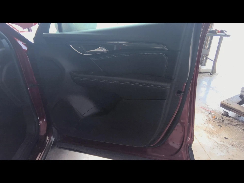Used Front Right Door Interior Trim Panel fits: 2023 Buick Envision  Grade A - Изображение 1 из 4