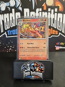 BLAZIKEN - POKEMON TCG - DESTINED RIVALS - RARE HOLO - 042/182 - Foto 1 di 1