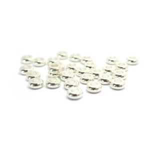 30 Flat Disc Metal Spacer Beads - Silver Plated - 5mm Dia - Jewellery - P01501 - Picture 1 of 4