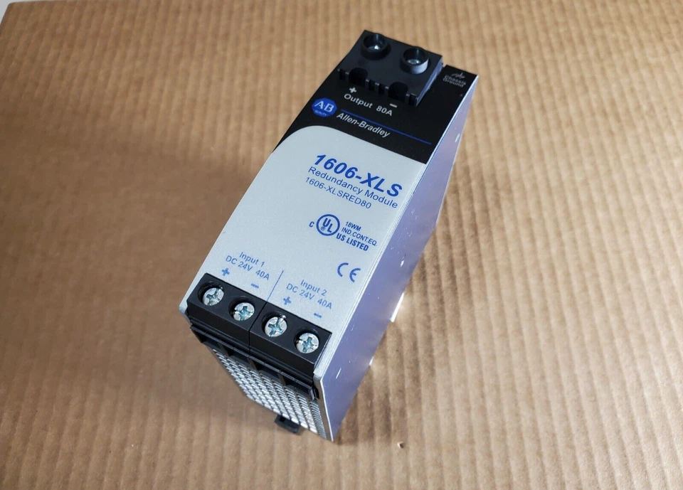Módulo de redundancia de doble entrada Allen-Bradley 1606-XLSRED80 24V, 80A 1606XLSRED80 Foto 1 de 2