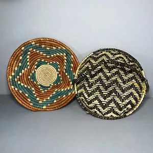Cesta tribal enrollada tejida a mano de 10" y cesta tejida de hierba de 9" con mango - Imagen 1 de 14
