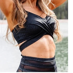 Kiava schwarz Leopard Criss Cross wandelbar sexy Neckholder Wickel Bikini Oberteil Größe XL  - Bild 1 von 7