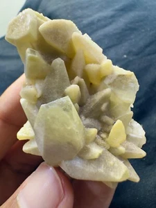 Piedra espécimen mineral natural racimo cristal calcita diente de perro amarillo 45 g - Imagen 1 de 9
