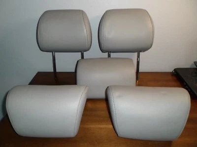 2004 Lexus RX350 - Headrest Set of 5 (Light Gray) - Imagem 1 de 4