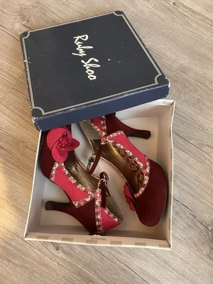 Ruby Shoo Women's Court Heel, Size 6 pink Floral - Image 1 of 2