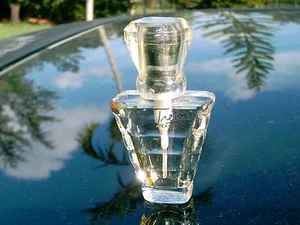 (1) Empty Tresor Perfume Bottle .5 ML SIZE EMPTY BOTTLE - Picture 1 of 2