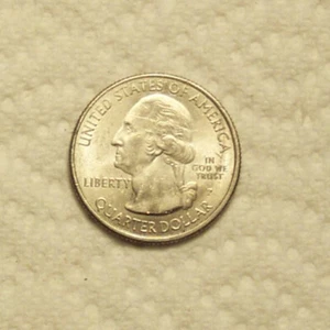 2017 P EFFIGY MOUNDS IOWA 25 CENT QUARTER/MULTIPLE ERRORS, OFF CENTER - Picture 1 of 3