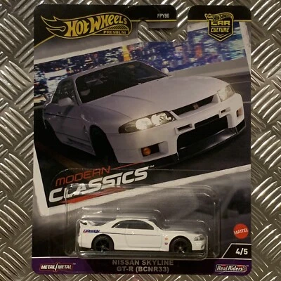 Hot Wheels Premium Modern Classics Nissan Skyline GT-R (BNR33) 1:64 - Image 1 of 2