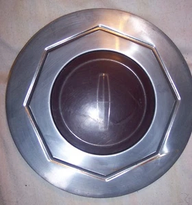 84-87 Lincoln Continental Center Cap Maroon 8" OEM E4LC-1A096-AA - Bild 1 von 1