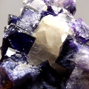 Muestra de exhibición de cristal de fluorita azul John Derbyshire Reino Unido 3,5 cm 35 g SIN PULIR - Imagen 1 de 17