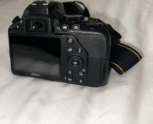 Nikon D3500 24.2 MP Digital Camera-Black (Kit 18-55mm & 70-300mm) Extra battery - Picture 1 of 6