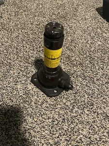 03-09 LEXUS GX470 Emergency Jack OEM 09111-35182 - Picture 1 of 4
