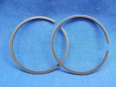 Yamaha 455-11610-20. Juego de anillos de pistón OEM. .50os. Se adapta a Yamaha MX175 (74-75). R421. Foto 1 de 4