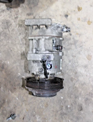 Compresor de aire acondicionado para Hyundai Veloster 2014-2017 fabricante de equipos originales 1,6 L REMAN Foto 1 de 4