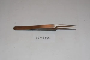 17-302 1 PC SWISS JEWELER STYLE FORCEPS STRONG FINE 4.75" - Picture 1 of 1