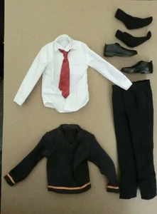 CAMISA SUÉTER HARRY POTTER RAH ESCALA 1/6 12 IN ZAPATOS SE GRYFFINDOR MEDICOM - Imagen 1 de 2
