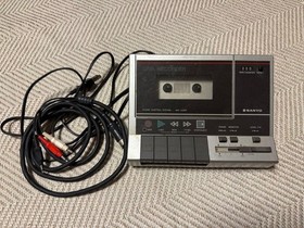 SANYO MR-33DR MSX Tape Drive with Ghostbusters Game Tape Included Untested