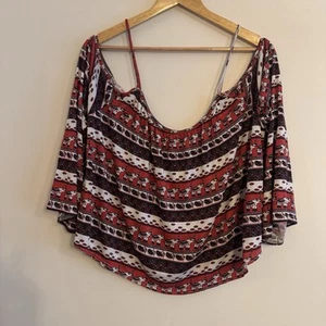 H&M Coachella Red Size 18-20 Elephants Cold Shoulder 3/4 Sleeve Top - Picture 1 of 8