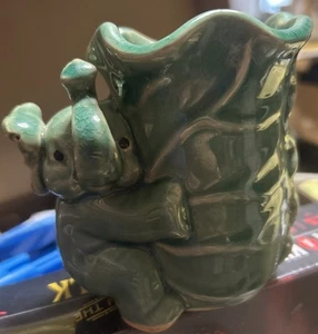 Elephant Planter - Picture 1 of 5