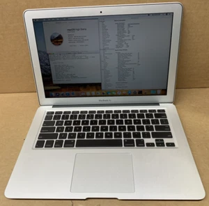 MacBook Air 13" A1369 Intel Core 2 Duo @1,86 GHz 2 GB RAM 128 GB SSD High Sierra - Foto 1 di 7