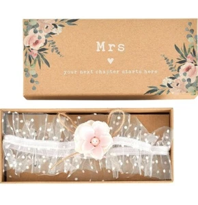 Love Story Bridal Garter in Gift Box - Picture 1 of 1