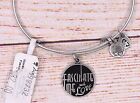Bracelet argent neuf avec étiquettes Alex and Ani Words are Powerful Fascinate Me with Love 