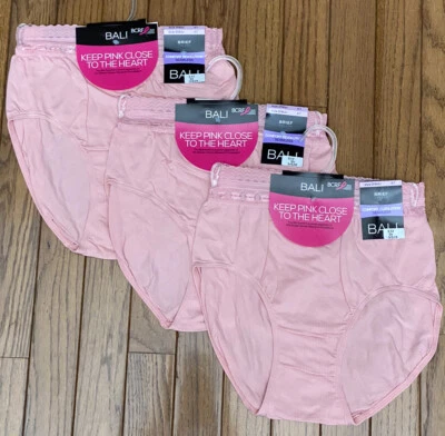 New BALI 3-PACK Women's Comfort Revolution Lace Waist Brief Panties Size 6 / 7 - Image 1 of 4