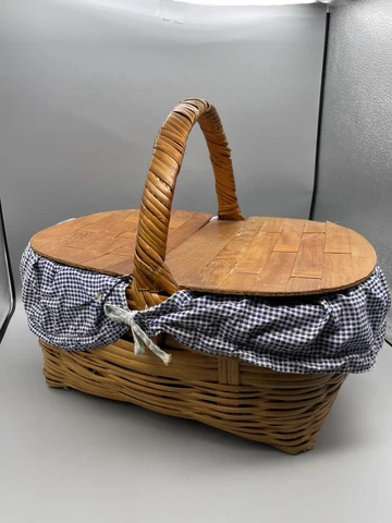 1950’s Vintage Picnic Basket Picking Gathering Double Wood Hinge Lid Cover