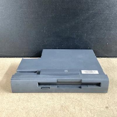 Gateway 2000 3.5in Floppy Disk Drive IF096395268 - Image 1 of 4