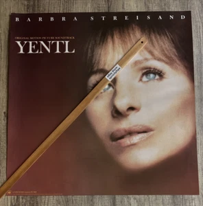 VINTAGE POSTER: BARBRA STREISAND Yentl (Original InStore 1983) - Bild 1 von 7