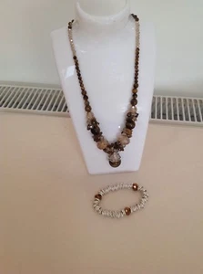 BEADED NECKLACE and co-ordinating bracelet. Brown multi shaped beads. - Picture 1 of 8