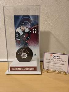 Nathan MacKinnon Colorado Avalanche Signed Puck with Deluxe Tall Puck Case - Picture 1 of 2