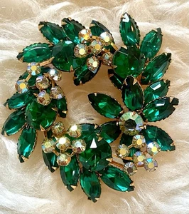 WOW! Vintage JULIANA - SPILLA ROTONDA VERDE SMERALDO AURORA BOREALE - Foto 1 di 7