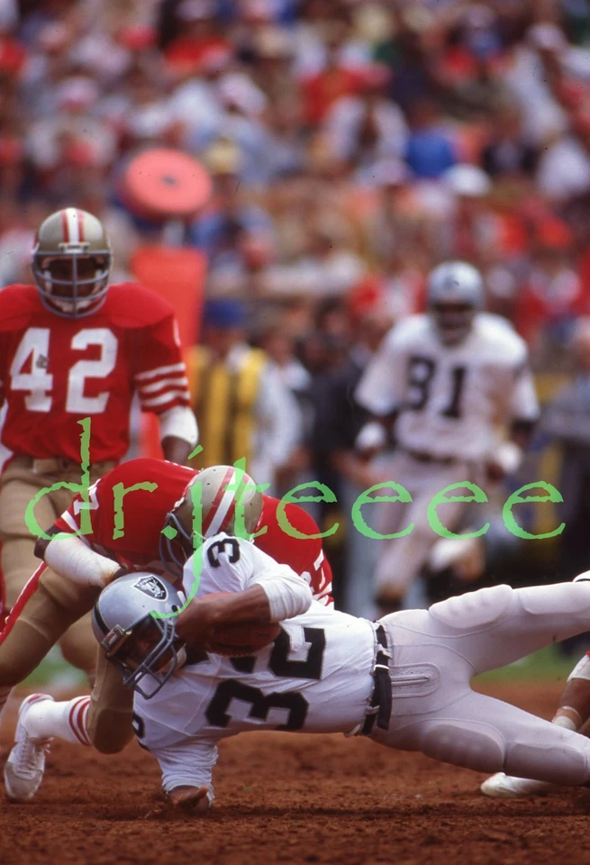 Marcus Allen LOS ANGELES RAIDERS - 35mm Football Slide - Image 1 of 1
