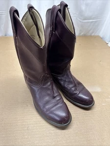 Laredo Women’s Boots SIZE 8 With Polish Decent Condition - Picture 1 of 9