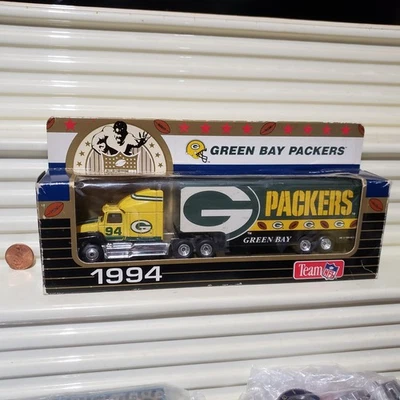 Matchbox Limited Edition 1994 1/80 NFL GREEN BAY PACKERS Truck Nu in Good Box - Image 1 of 4