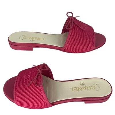 Chanel 2024 Dark Pink Embroidered CC Logo Bow Tie Mule Slide Flat Sandal Size 37 - Image 1 of 4
