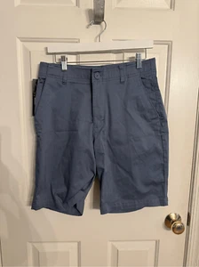Lee Blue Mirage Extreme Motion Bermuda Shorts sz 32 NWT - Foto 1 di 7