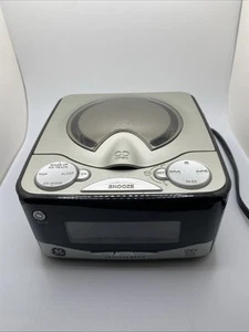 GE 7-4801A Dual Weckradio AM/FM CD-Player 120 V 60 Hz 11 W silber * Blaulicht - Bild 1 von 9
