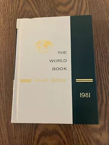 1981 The World Book Encyclopedia Yearbook Like New Green Gold - Picture 1 of 5