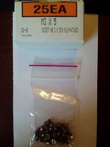 Viti a Tappo Testa Boccola 18-8 M3x5 Din 912-Patched Quantità di 25 Nuove - Foto 1 di 2