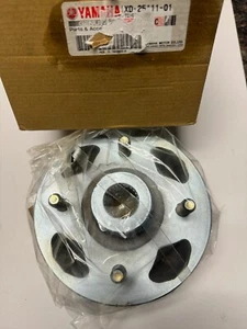 YAMAHA #1XD-25111-01-00 Front Hub - Picture 1 of 2