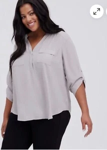 TORRID Harper Georgette Pullover 3/4 Sleeve Blouse Harbor Mist Grey 5x NWT - Picture 1 of 3