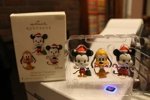 Hallmark Andenken Miniatur Ornament ~ "Alles Set für Weihnachten!"  mit Karton (3) - Bild 1 von 1