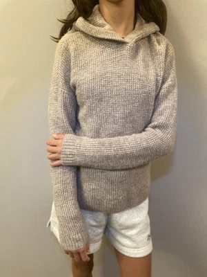 Antiguo suéter con capucha tejido manga larga azul marino acogedor para niñas grande (10-12) nuevo con etiquetas        Foto 1 de 3